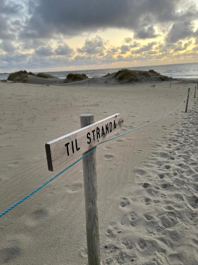 Fresh Ved Borestranden Med To Soverom Og Hems *