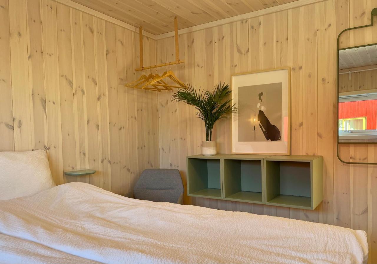 Fresh Ved Borestranden Med To Soverom Og Hems *