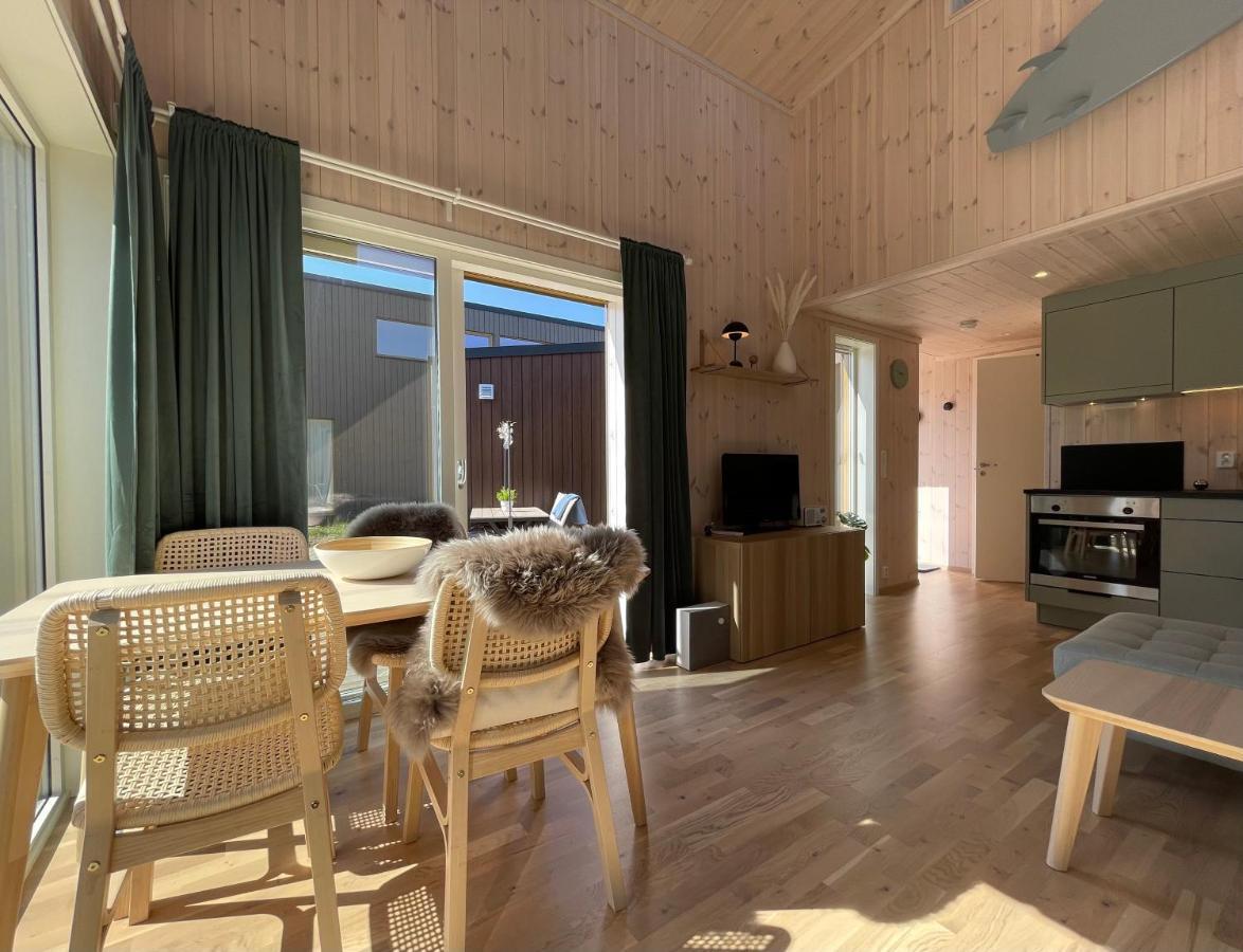 Holiday home Fresh Ved Borestranden Med To Soverom Og Hems